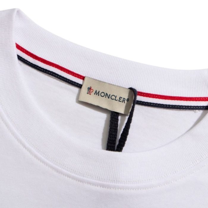 T-shirt Moncler White Logo Crewneck MCL028 - Image 10