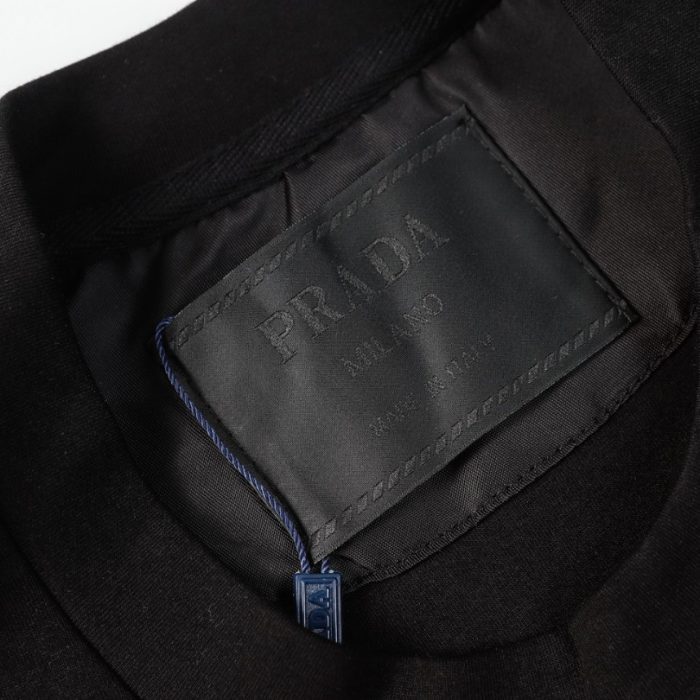 Sweatshirt Prada Black Logo Crewneck PD045 - Image 9