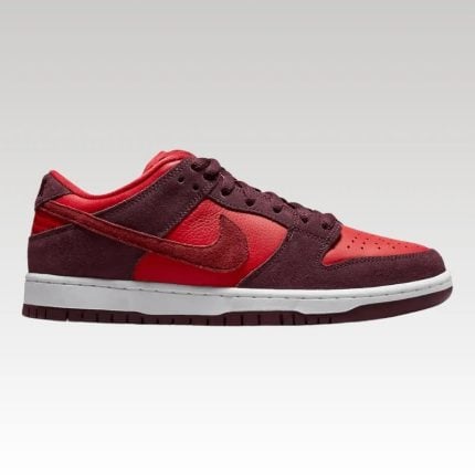 Nike SB Dunk Low Cherry - Drip Slum