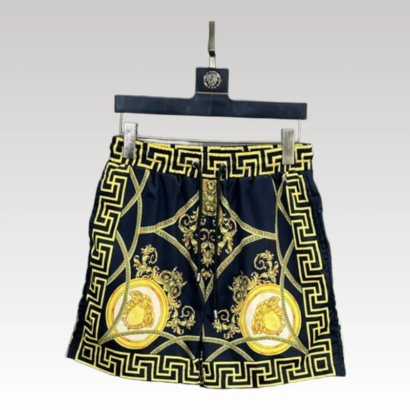 shorts-versace-black-vsc016-processed-1751982752562.webp Shorts Versace Black VSC016 - Drip Slum
