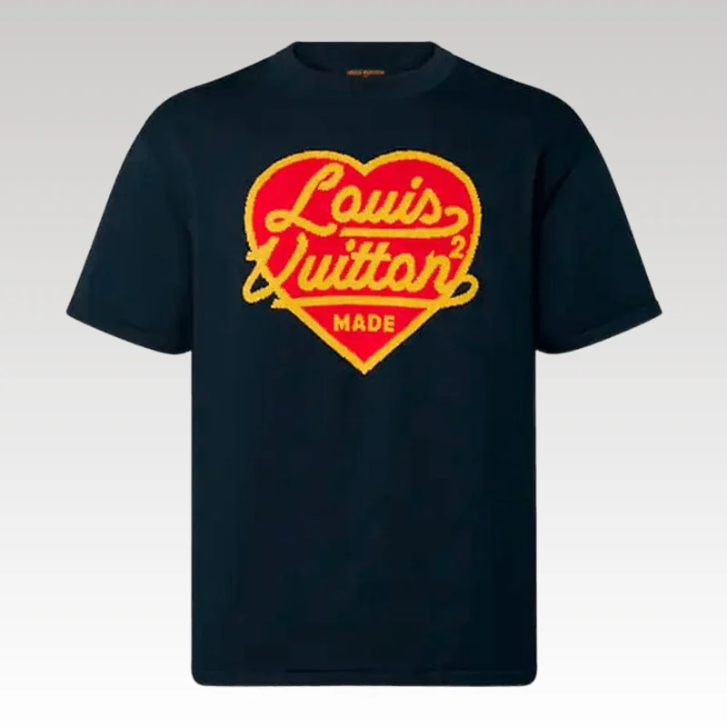 t-shirt-louis-vuitton-x-nigo-intarsia-jacquard-heart-processed-1752197407086.webp T-shirt Louis Vuitton x Nigo Intarsia Jacquard Heart - Drip Slum