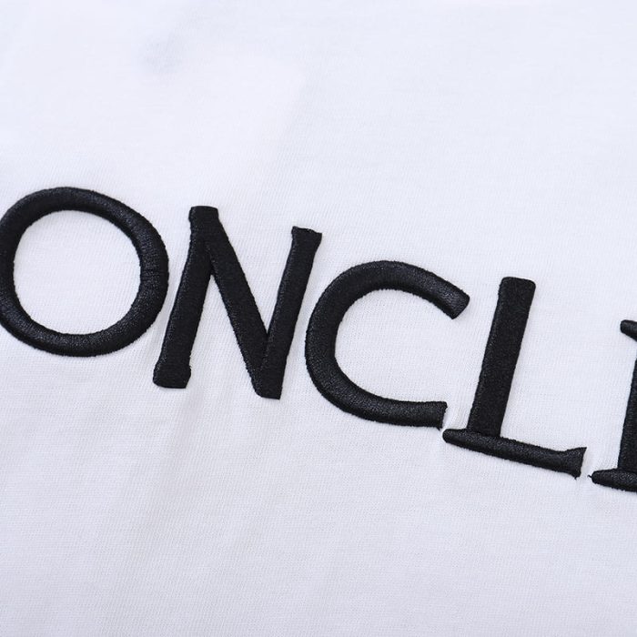 T-shirt Moncler Enfant  MCL054 - Image 3